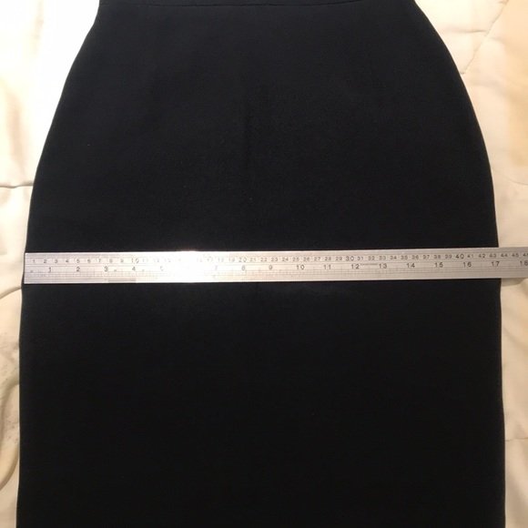 Moschino cheap and chic pencil skirt - Picture 2 of 7